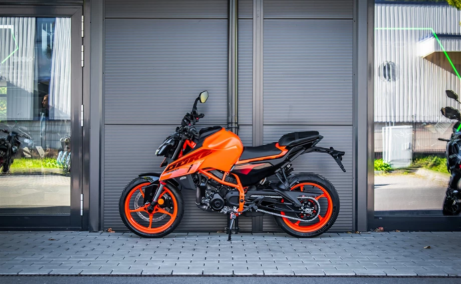 Angebot KTM 390 Duke Bild 4: Angebot KTM 390 Duke