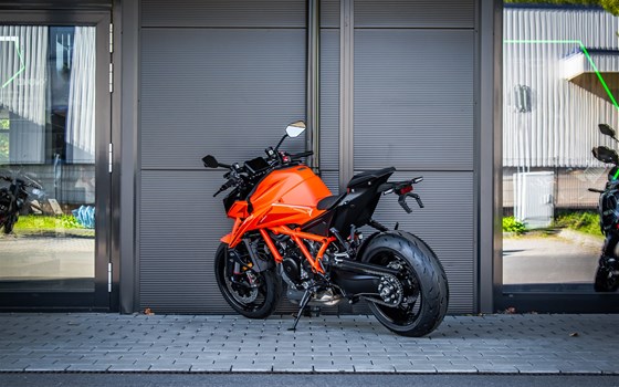 Neufahrzeug KTM 1390 Super Duke R EVO - Bild 2