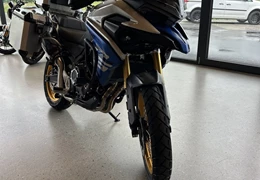 Neumotorrad Voge Valico 525i DSX Neumotorrad Voge Valico 525i DSX