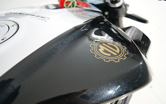 Neufahrzeug MV Agusta Dragster RR Ottantesimo - Bild 9 Neufahrzeug MV Agusta Dragster RR Ottantesimo - Bild 9