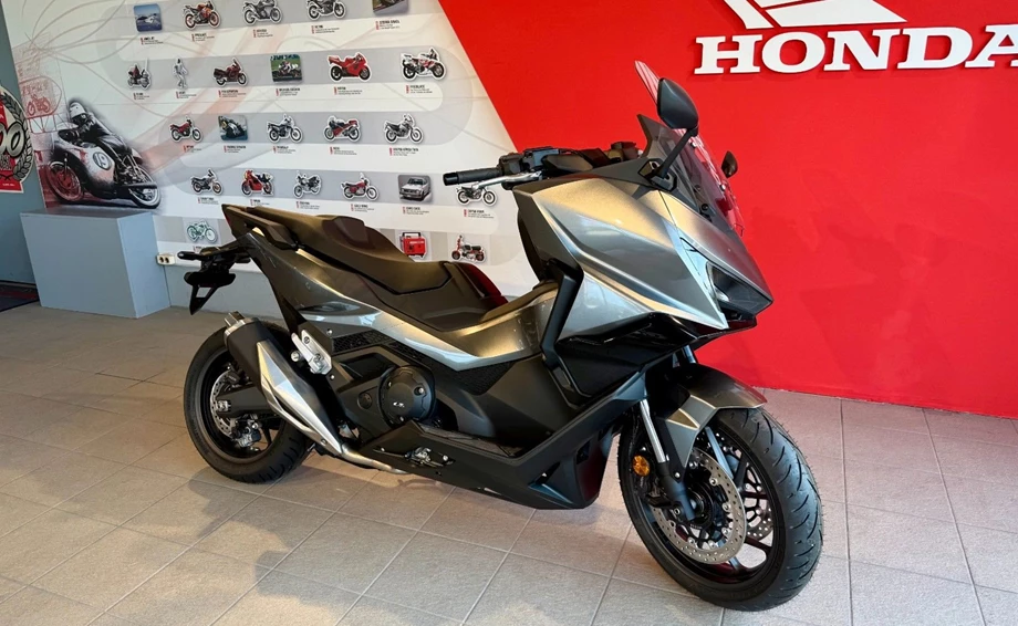 Offer Honda Forza 750 Bild 4: Offer Honda Forza 750