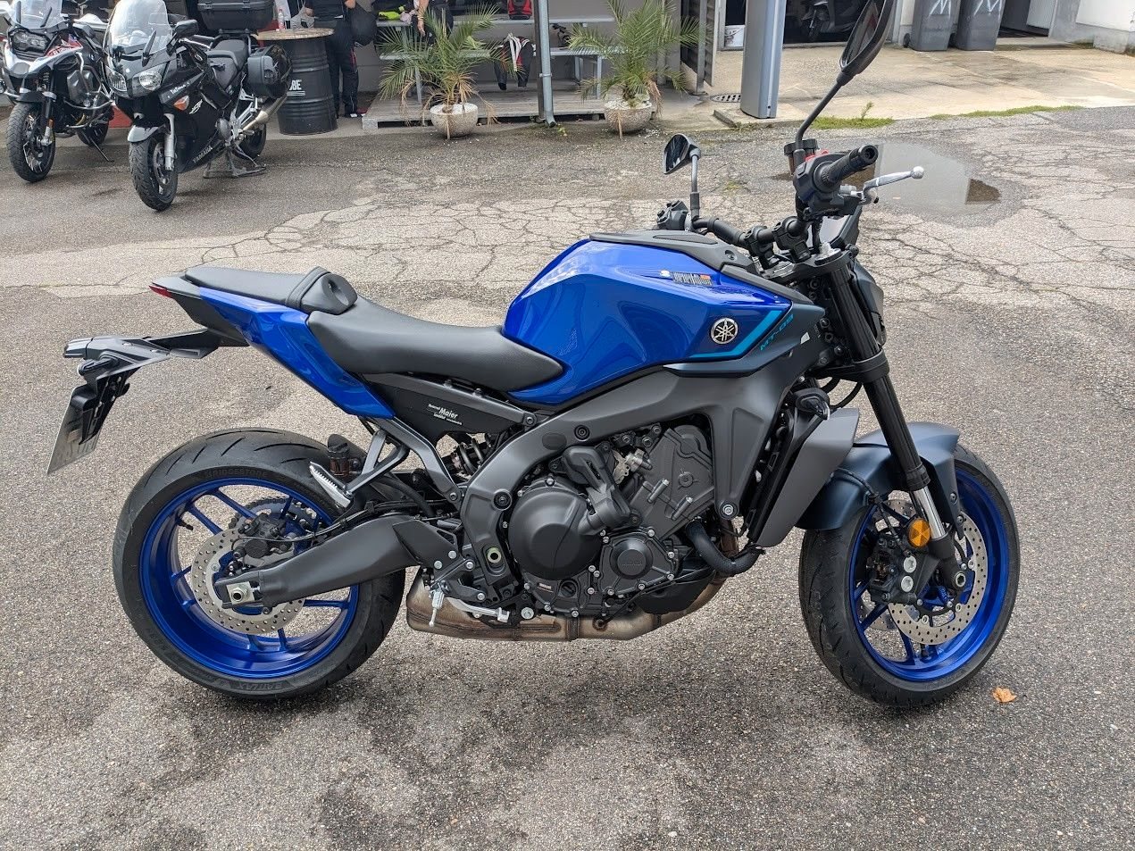 Yamaha MT-09 Y-AMT 35kW