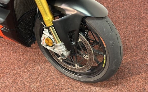 Gebrauchtmotorrad Ducati Streetfighter V4 S - Bild 13