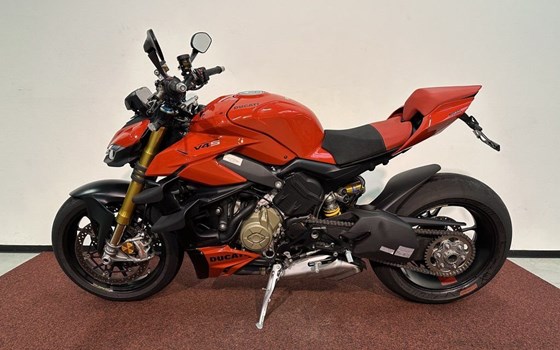 Gebrauchtmotorrad Ducati Streetfighter V4 S - Bild 5