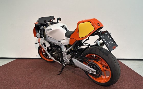 Gebrauchtmotorrad Yamaha XSR900 GP - Bild 6