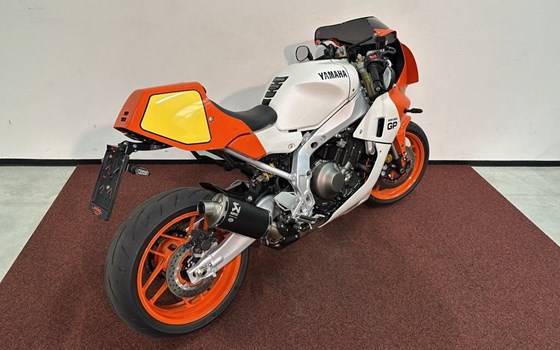 Gebrauchtmotorrad Yamaha XSR900 GP - Bild 8