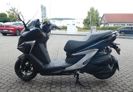 Neumotorrad Kymco X-Town 300 ABS
