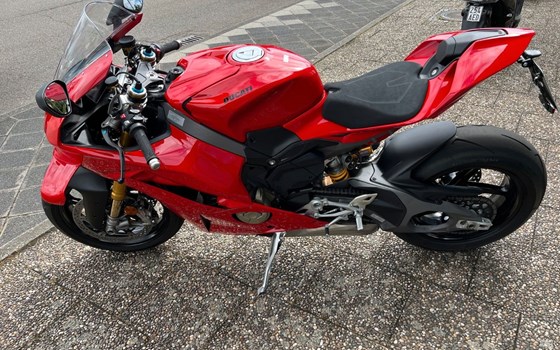 Gebrauchtmotorrad Ducati Panigale V4 S - Bild 6