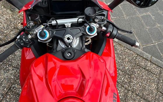 Gebrauchtmotorrad Ducati Panigale V4 S - Bild 7
