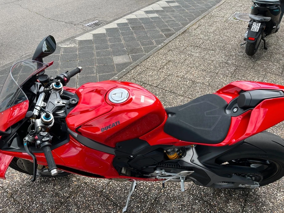 Angebot Ducati Panigale V4 S Bild 8: Angebot Ducati Panigale V4 S