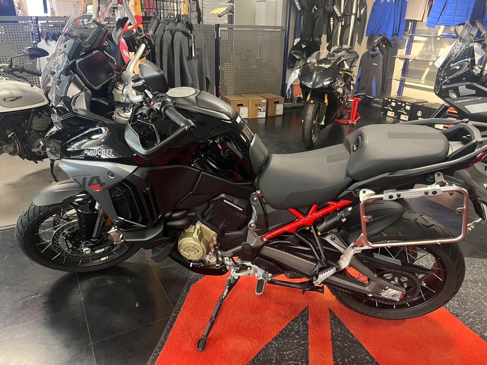 Ducati Multistrada V4 S