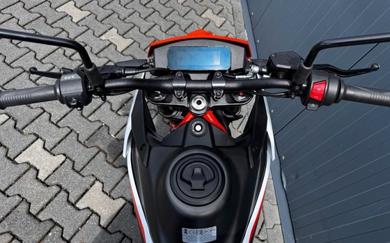 Neufahrzeug KTM 390 SMC R - Bild 4