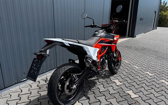 Neufahrzeug KTM 125 SMC R - Bild 2