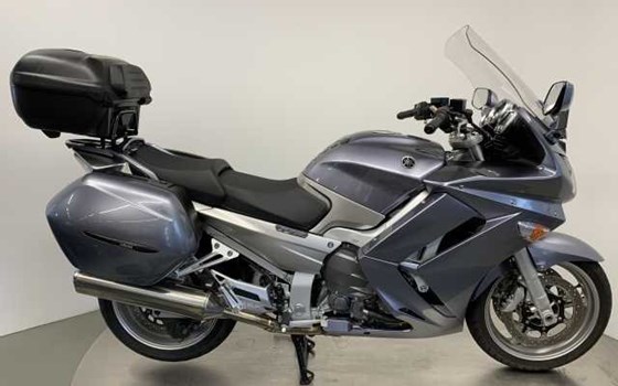 Gebrauchtmotorrad Yamaha FJR 1300 - Bild 2