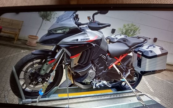 Gebrauchtmotorrad Ducati Multistrada V4 S Grand Tour - Bild 5
