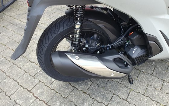 Neufahrzeug Honda SH125i - Bild 3