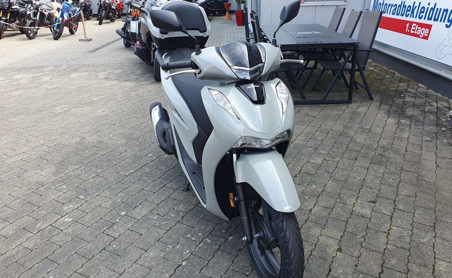 Angebot Honda SH125i Bild 8: Angebot Honda SH125i