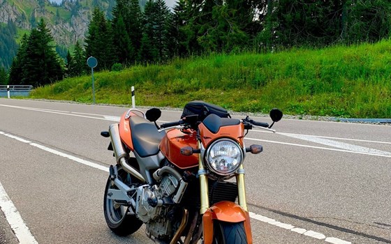 Gebrauchtmotorrad Honda CB 600 F Hornet - Bild 1