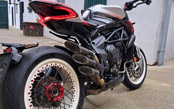 Gebrauchtmotorrad MV Agusta Dragster 800 RR - Bild 1