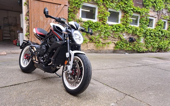 Gebrauchtmotorrad MV Agusta Dragster 800 RR - Bild 4