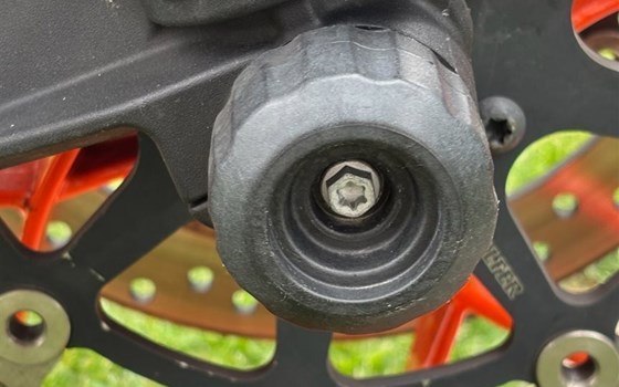 Gebrauchtmotorrad KTM 890 Duke - Bild 5 Gebrauchtmotorrad KTM 890 Duke - Bild 5