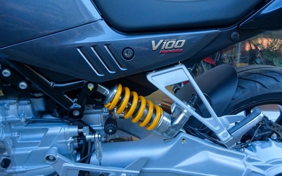 Neufahrzeug Moto Guzzi V100 Mandello - Bild 8