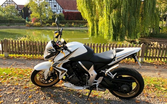 Gebrauchtmotorrad Honda CB 1000 R - Bild 6