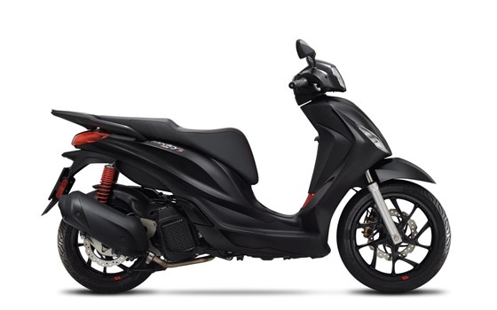 Gebrauchtmotorrad Piaggio Medley 125 S - Bild 1 Gebrauchtmotorrad Piaggio Medley 125 S - Bild 1