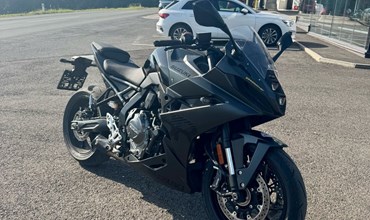 Suzuki GSX-8R