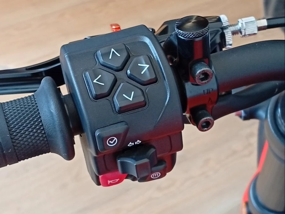 Angebot Triumph Trident 660 Bild 4: Angebot Triumph Trident 660