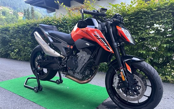 Gebrauchtmotorrad KTM 790 Duke L - Bild 4 Gebrauchtmotorrad KTM 790 Duke L - Bild 4