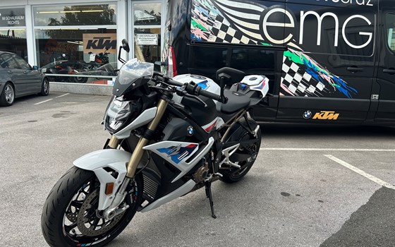 Gebrauchtmotorrad BMW S 1000 R - Bild 3 Gebrauchtmotorrad BMW S 1000 R - Bild 3