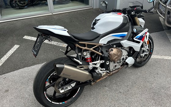 Gebrauchtmotorrad BMW S 1000 R - Bild 7 Gebrauchtmotorrad BMW S 1000 R - Bild 7