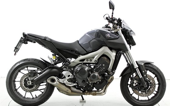Motorrad Occasion Yamaha MT-09 - Bild 4