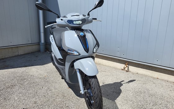 Neufahrzeug Piaggio Liberty 50 S - Bild 2 Neufahrzeug Piaggio Liberty 50 S - Bild 2
