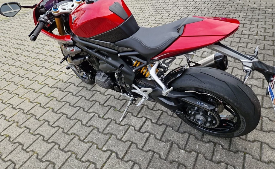 Angebot Triumph Speed Triple 1200 RR Bild 4: Angebot Triumph Speed Triple 1200 RR