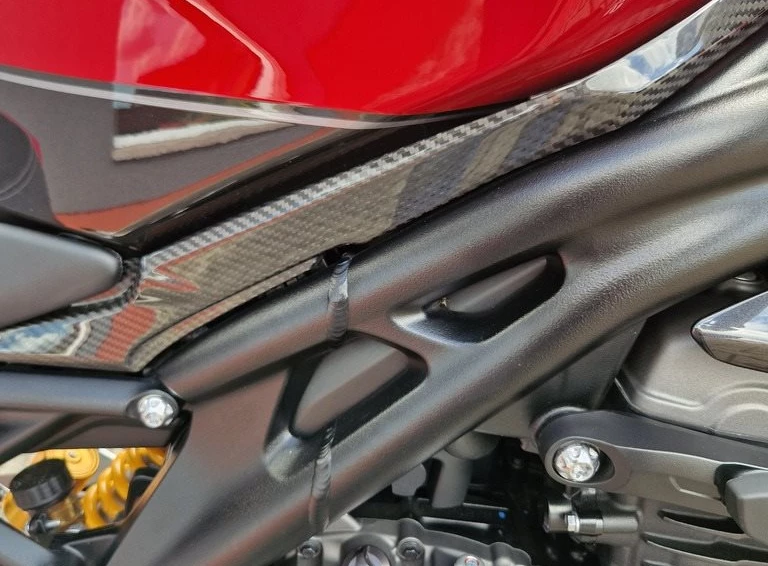 Angebot Triumph Speed Triple 1200 RR Bild 8: Angebot Triumph Speed Triple 1200 RR