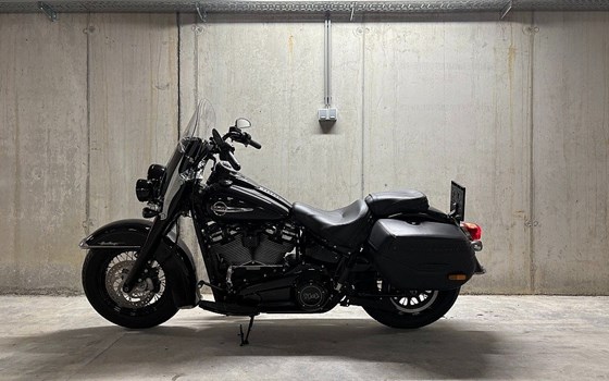 Gebrauchtmotorrad Harley-Davidson Softail Heritage Classic FLSTC - Bild 7 Gebrauchtmotorrad Harley-Davidson Softail Heritage Classic FLSTC - Bild 7