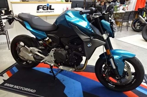 BMW F 900 R