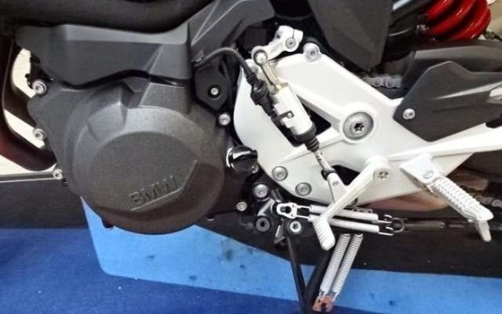 Gebrauchtmotorrad BMW F 900 R - Bild 11
