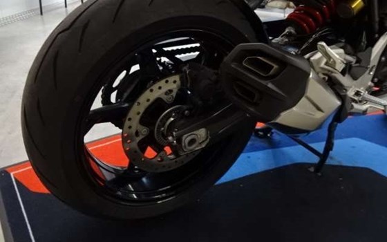 Gebrauchtmotorrad BMW F 900 R - Bild 8