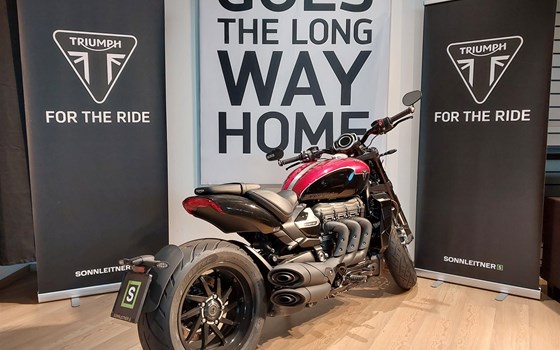 Gebrauchtmotorrad Triumph Rocket 3 Storm R - Bild 6 Gebrauchtmotorrad Triumph Rocket 3 Storm R - Bild 6
