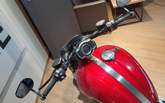 Gebrauchtmotorrad Triumph Rocket 3 Storm R - Bild 9