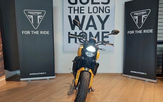Gebrauchtmotorrad Triumph Trident 660 - Bild 1