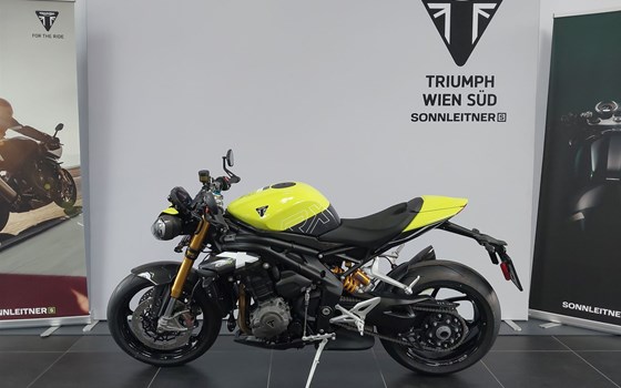 Neufahrzeug Triumph Speed Triple 1200 RX - Bild 1 Neufahrzeug Triumph Speed Triple 1200 RX - Bild 1