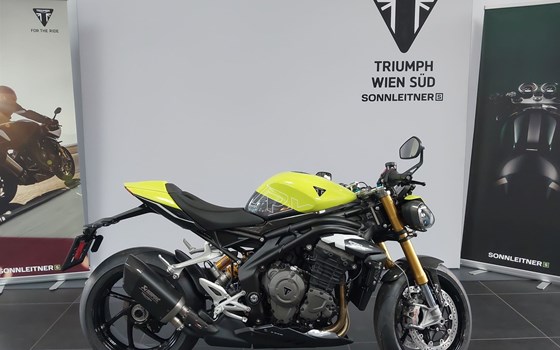Neufahrzeug Triumph Speed Triple 1200 RX - Bild 2 Neufahrzeug Triumph Speed Triple 1200 RX - Bild 2