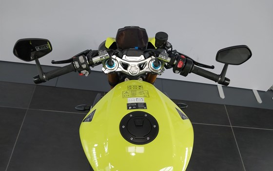 Neufahrzeug Triumph Speed Triple 1200 RX - Bild 7 Neufahrzeug Triumph Speed Triple 1200 RX - Bild 7