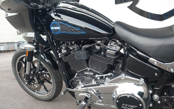 Gebrauchtmotorrad Harley-Davidson XL - Bild 12