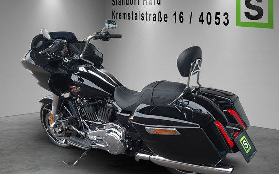 Gebrauchtmotorrad Harley-Davidson Road Glide FLTRX - Bild 3
