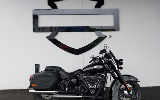 Gebrauchtmotorrad Harley-Davidson Softail Heritage Classic FLHC - Bild 5